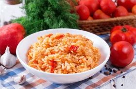 Receita de Arroz com Tomate Fresco | Acompanhamento Aromático
