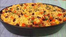 Receita de Arroz de Festa com Passas e Milho | Acompanhamento Natalino