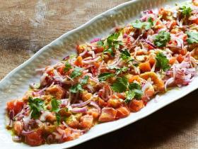 Receita de Ceviche de Salmão Fresco | Entrada Peruana Refrescante