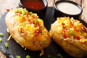 Receita de Batata Recheada Cremosa na Airfryer | Prato Completo