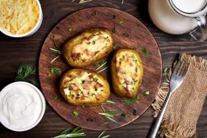 Receita de Batata Rústica Recheada na Airfryer | Aperitivo Especial