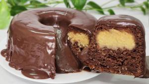 Receita de Bolo de Chocolate com Cobertura de Beijinho | Dois Sabores