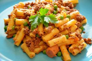 Receita de Macarrão Recheado com Carne e Bacon | Jantar Especial