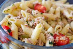 Macarrão com Burrata e Parma