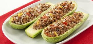 Receita de Abobrinha Recheada com Carne Moída | Prato Leve e Nutritivo