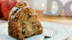 Bolo de Maçã com Canela e Uvas-passas Bolo de Maçã com Canela e Uvas-passas