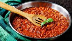 Ragu de Carne Simples Ragu de Carne Simples