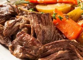 Receita de Carne de Panela Desfiando | Molho Encorpado com Legumes
