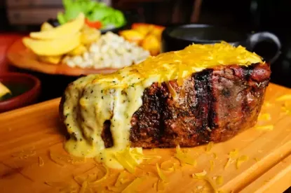 Receita de Picanha na Manteiga de Ervas | Preparo Suculento