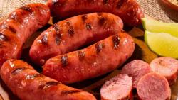 Linguiça de Churrasco Assada Linguiça de Churrasco Assada