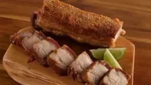 Receita de Barriga de Porco na Airfryer | Pele Crocante Perfeita