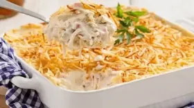 Receita de Fricassê de Frango Cremoso | Receita de Família Fácil