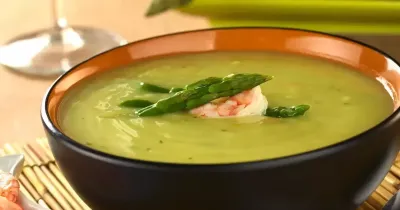Receita de Caldo Verde Português Tradicional | Sopa com Linguiça