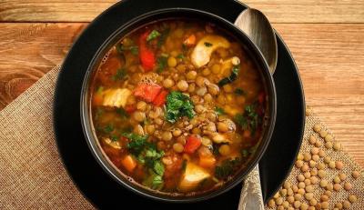 Receita de Sopa de Lentilha com Especiarias | Prato Vegetariano